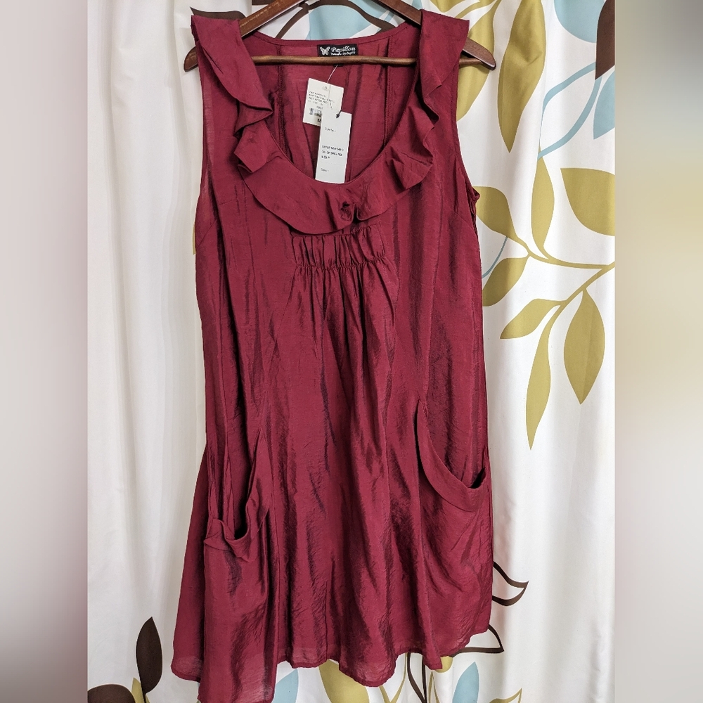 Papillon Dress Sz Medium BNWT